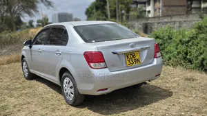 Toyota Axio 2013 Silver