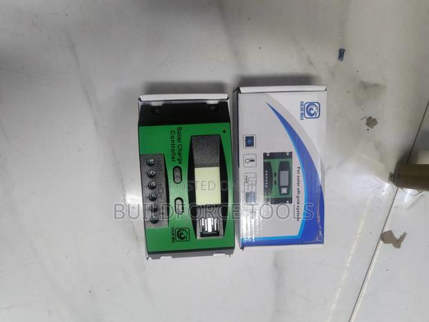 Charge Controllers High Current 10 - main view