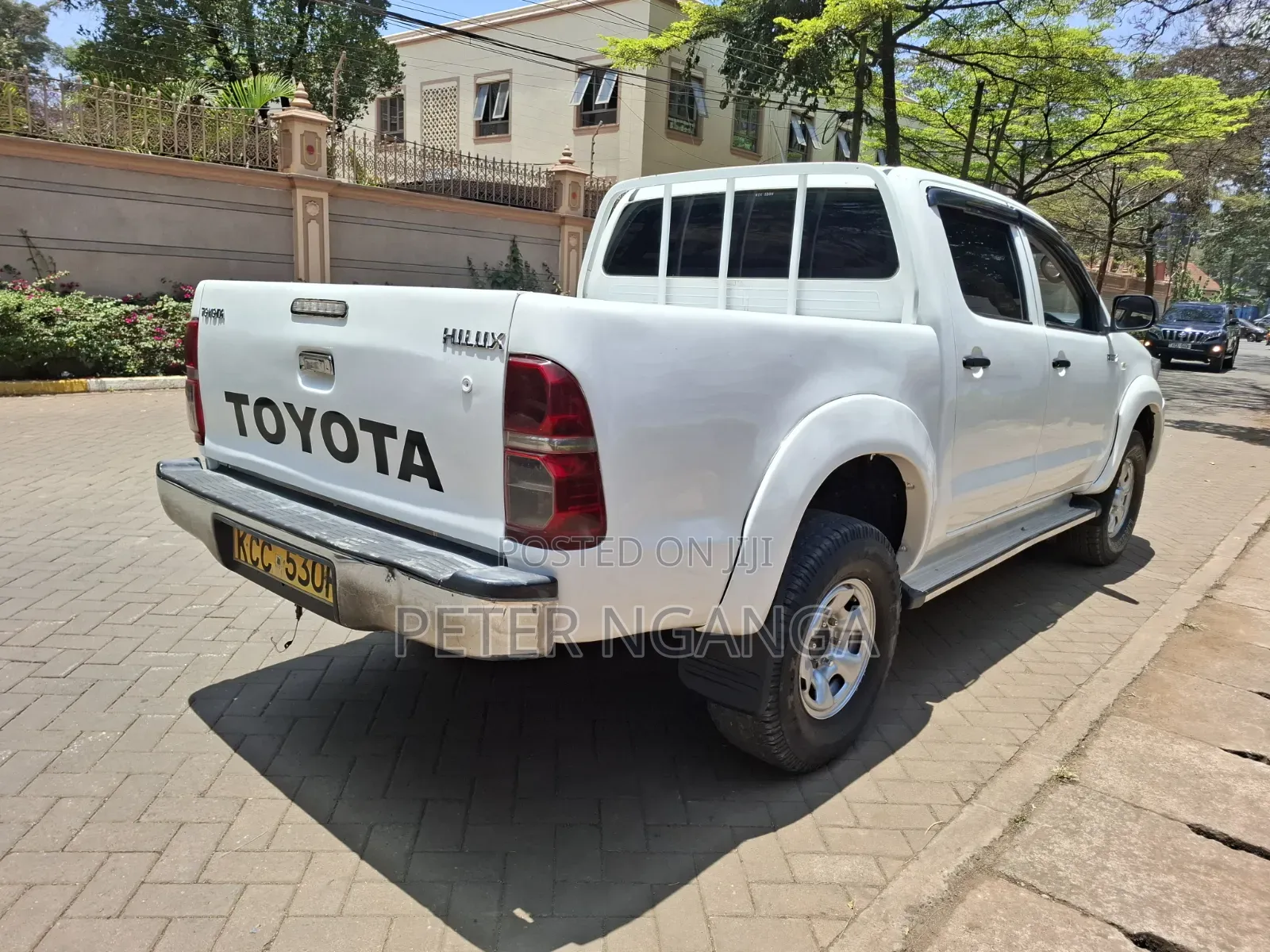Toyota Hilux 2014 Off white
