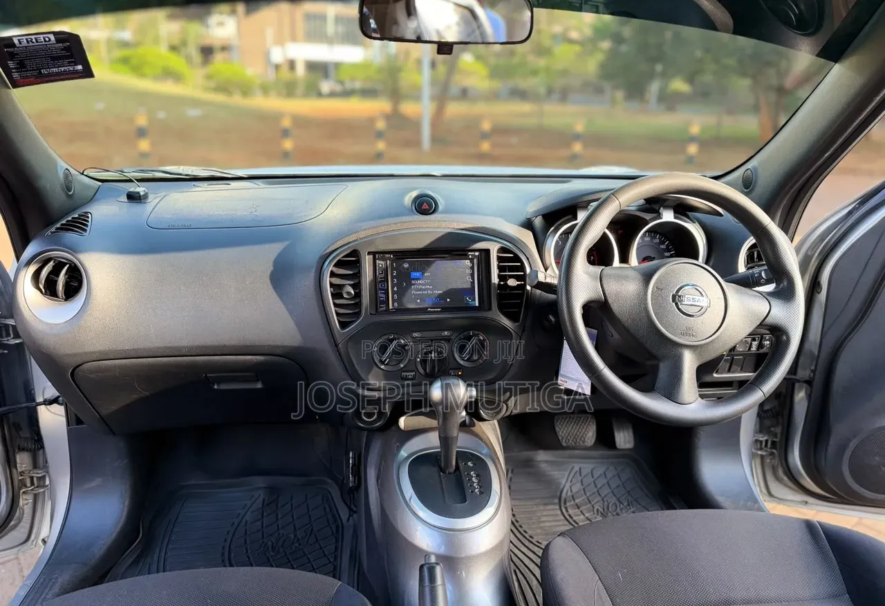 Nissan Juke 2012 Silver