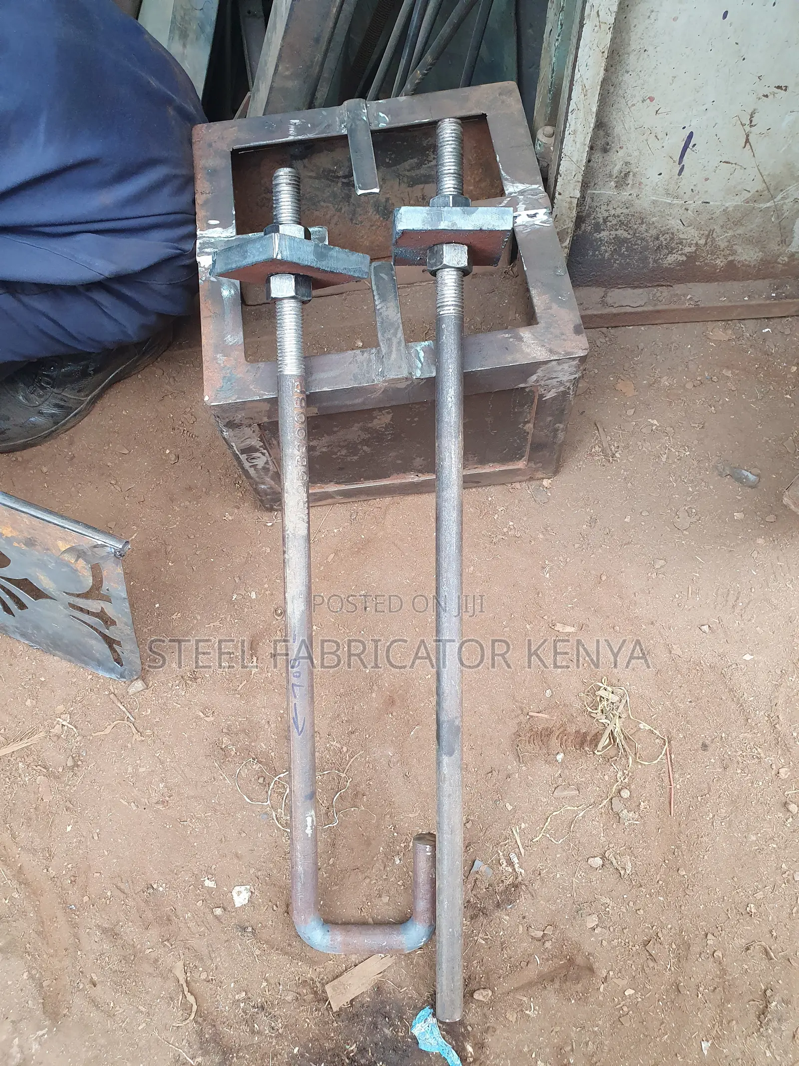 M32 Heavy-Duty Foundation Bolts With Custom 20mm Plate Washers