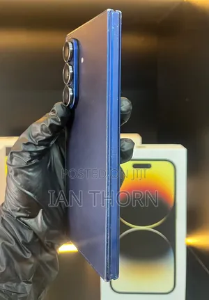 Trusted Phone Repair Service.
