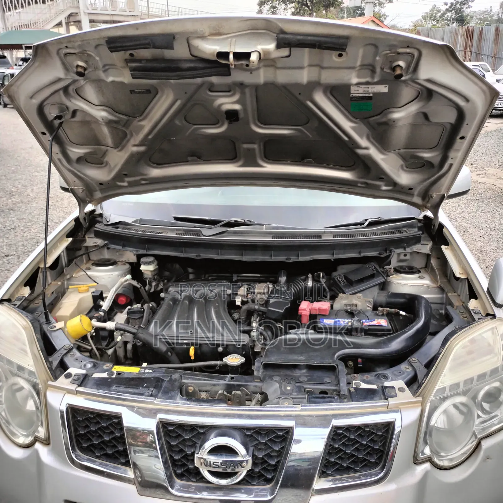 Nissan X-Trail 2.0 Petrol AWD 2013 Silver