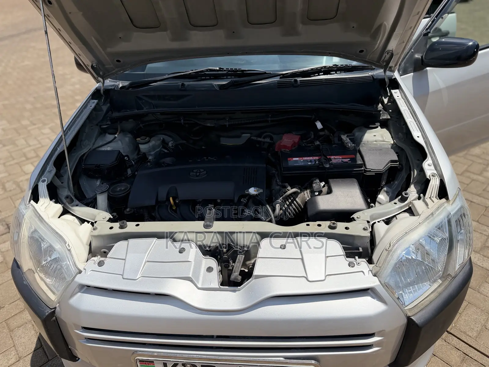 Toyota Succeed 2018 Silver