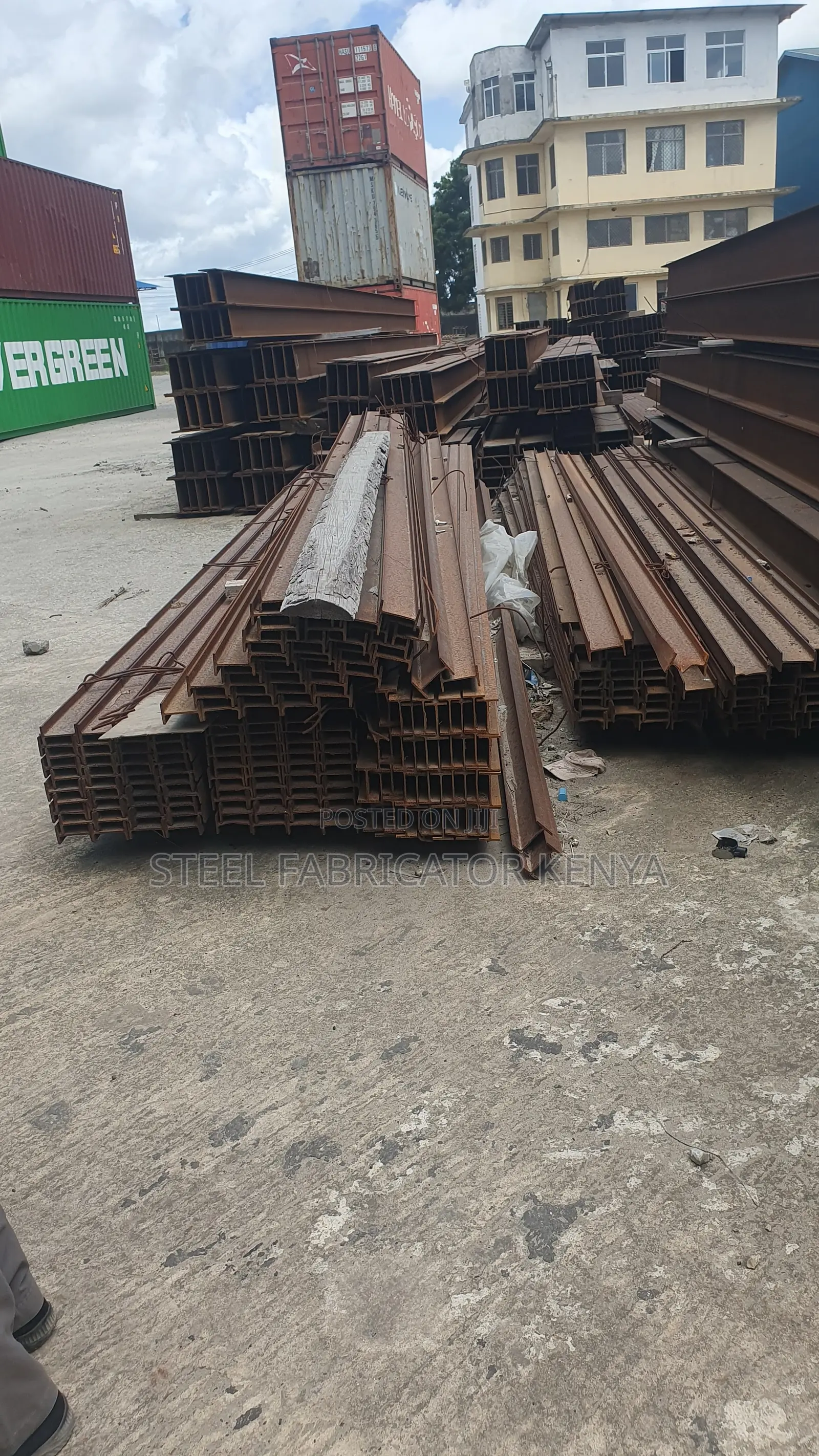 Universal Beam 254 × 146 × 31 Kg/M