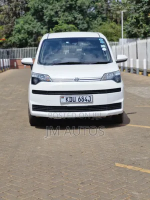 Toyota Spade 1.5 2019 White