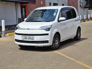Toyota Spade 1.5 2019 White