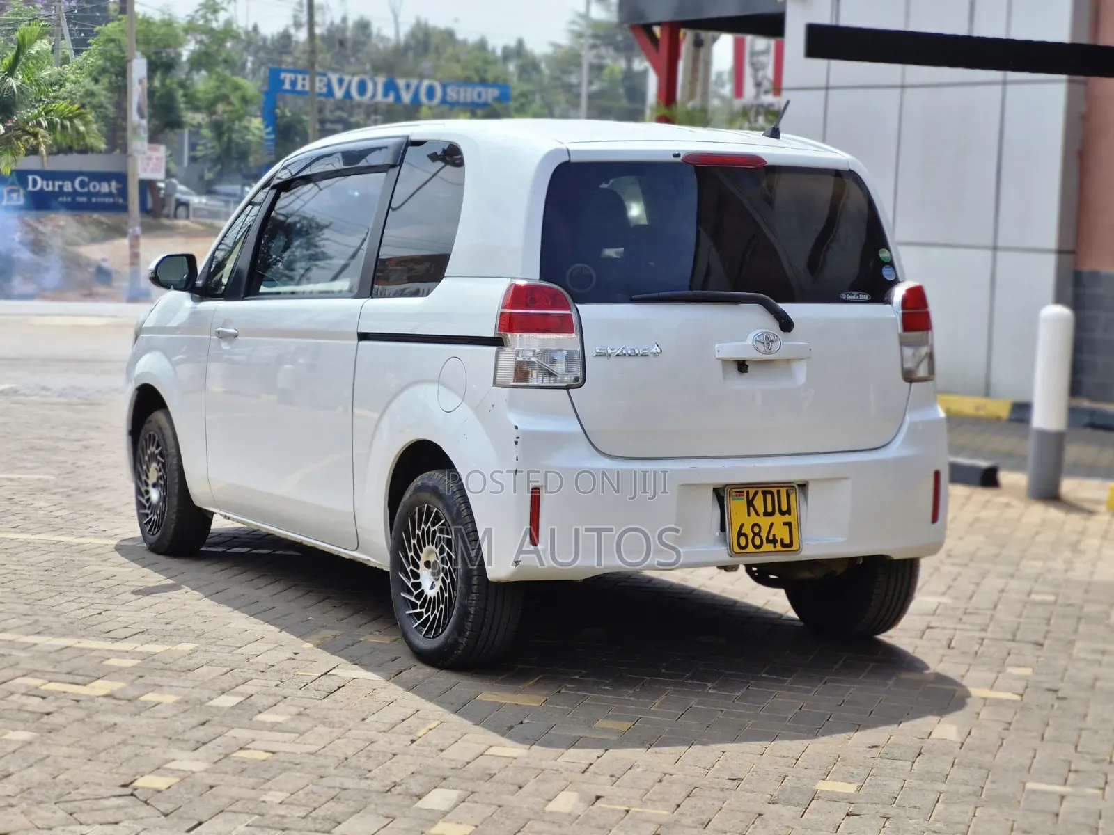 Toyota Spade 1.5 2019 White