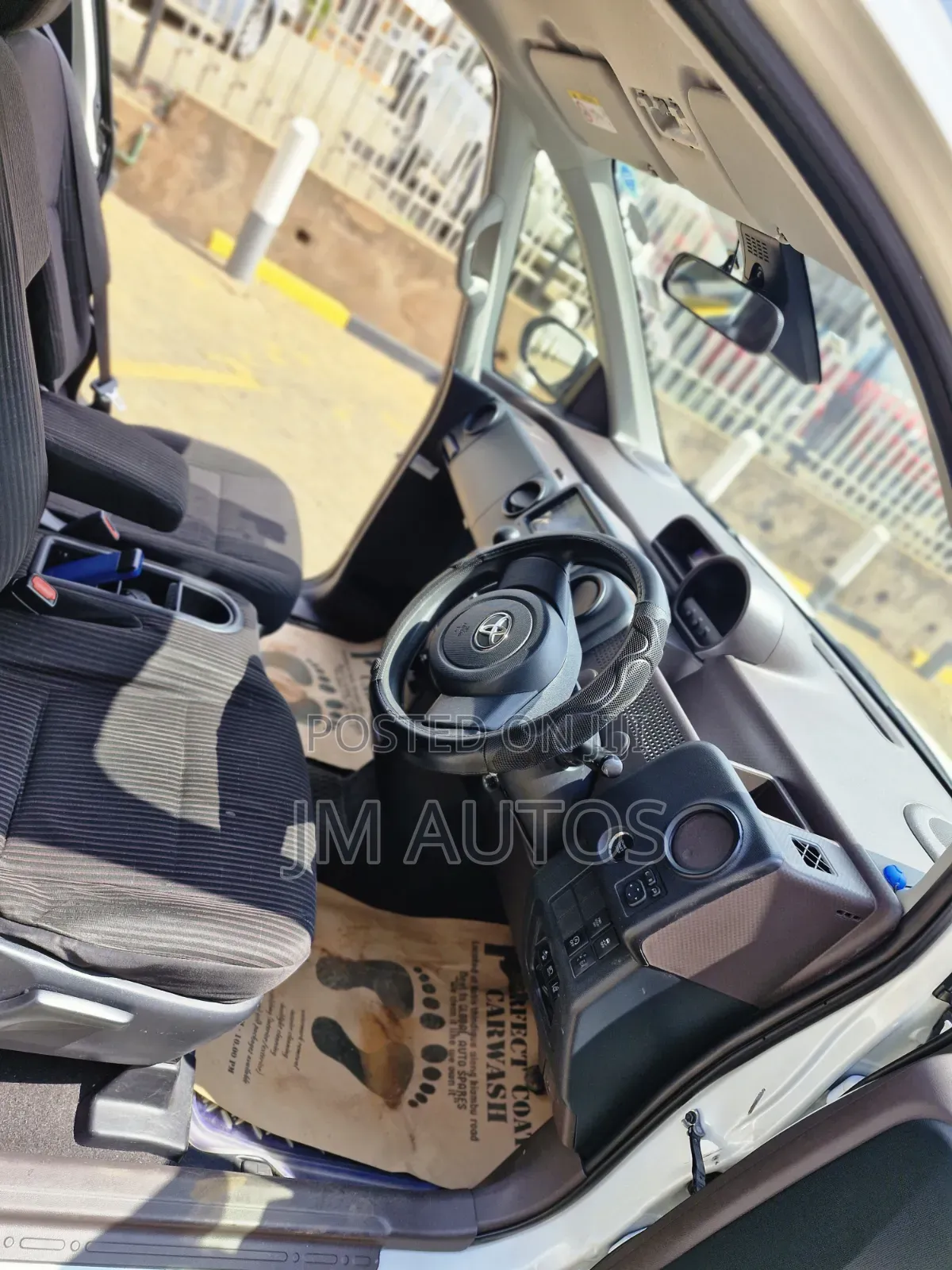 Toyota Spade 1.5 2019 White