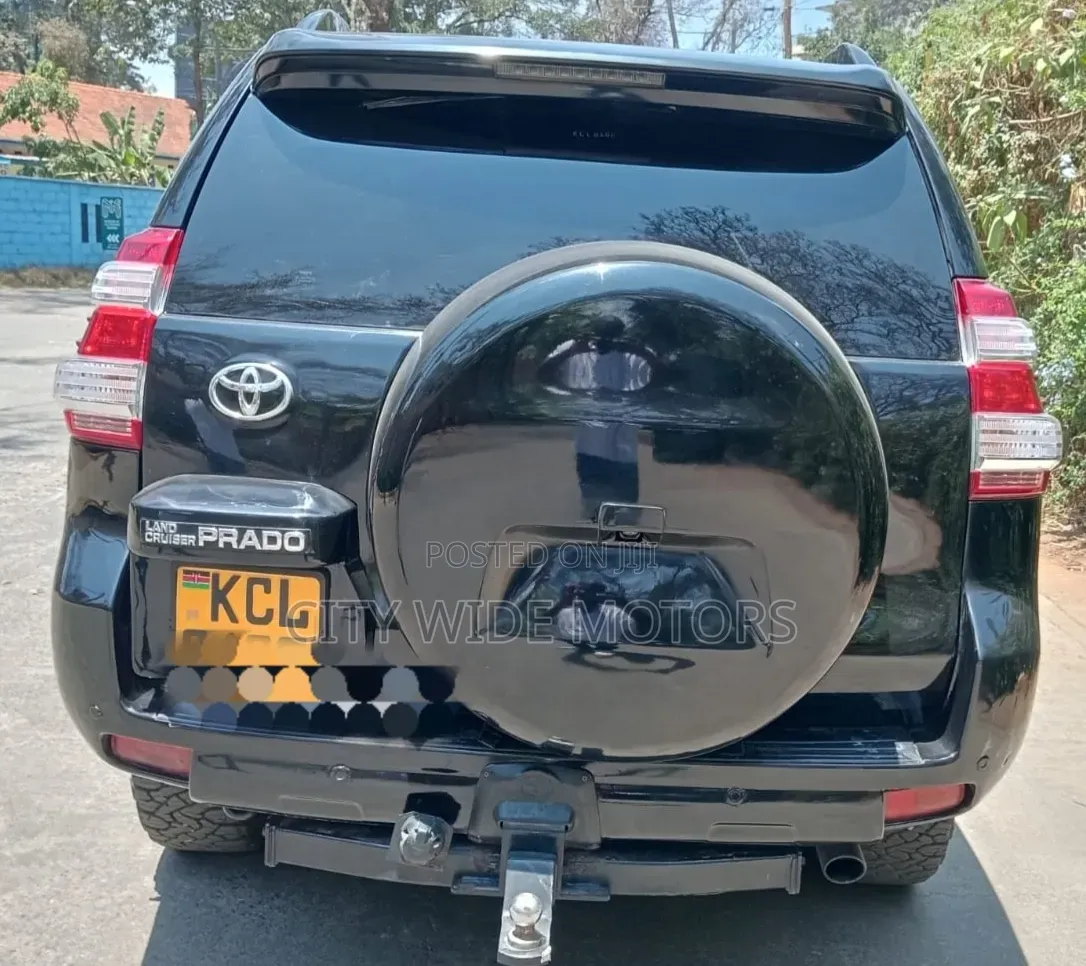 Toyota Land Cruiser Prado 3.0 TD 2011 Black