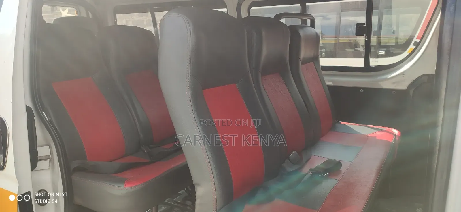 Toyota HiAce 2015 White