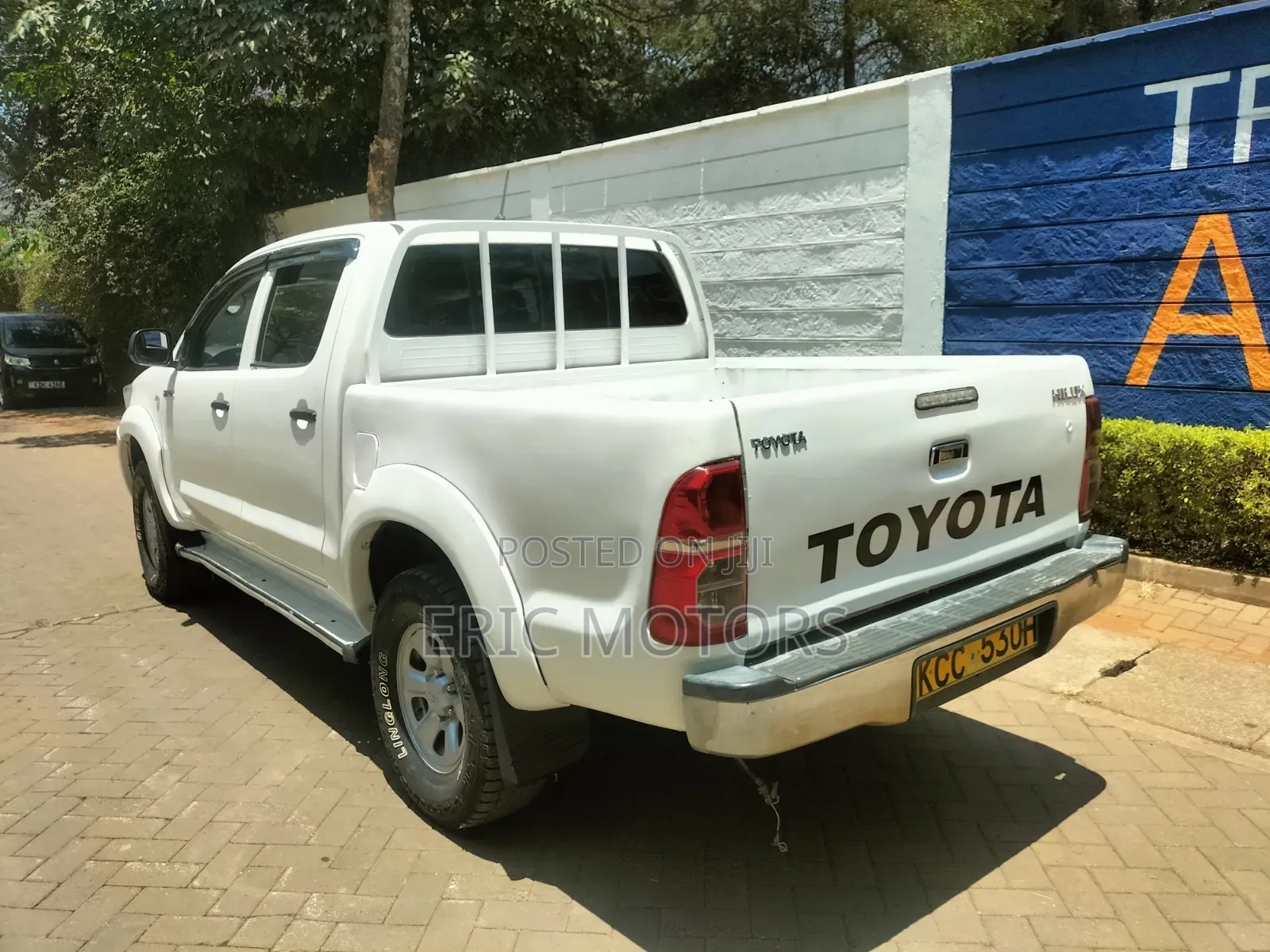 Toyota Hilux 2015 White