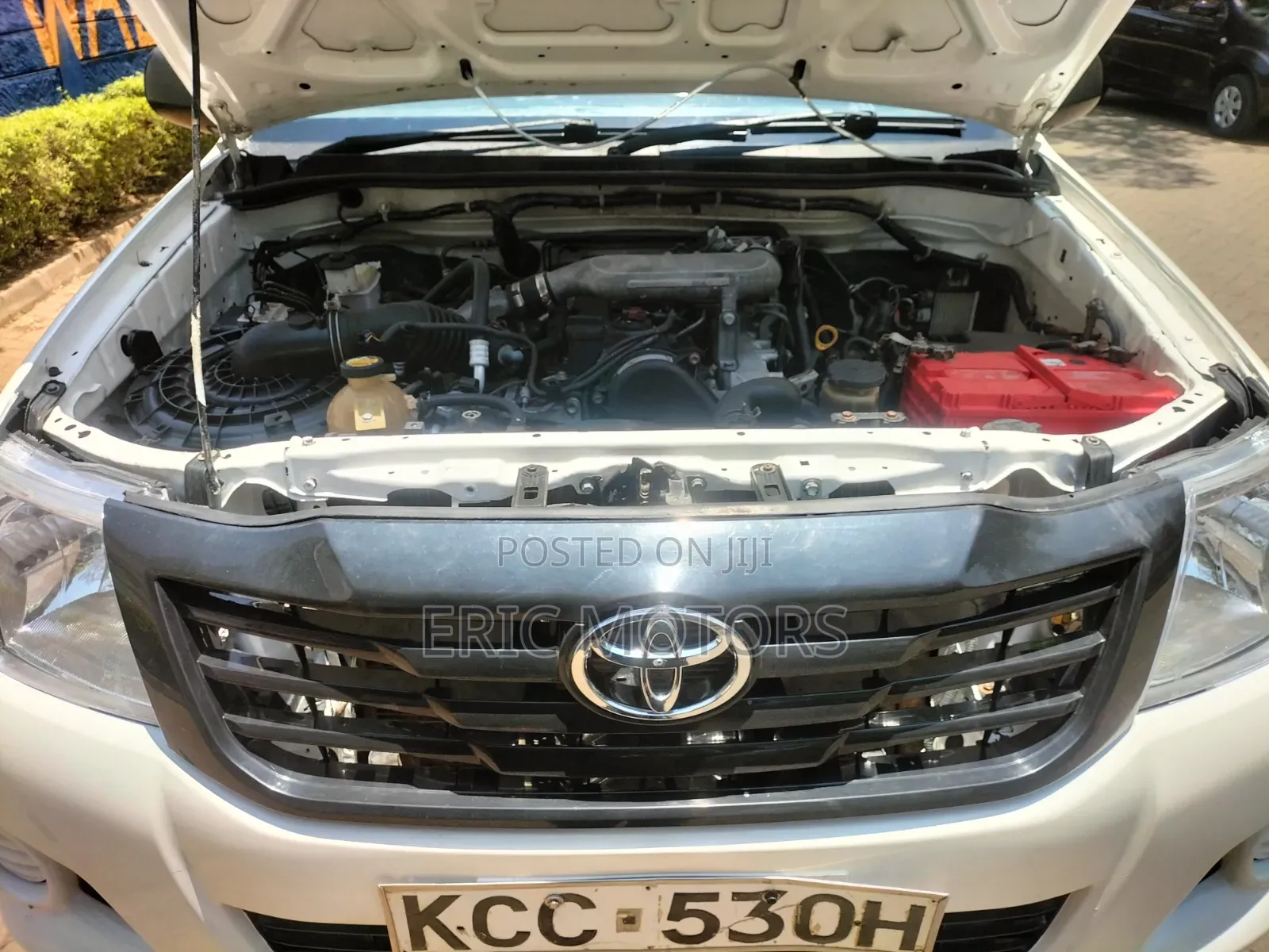 Toyota Hilux 2015 White