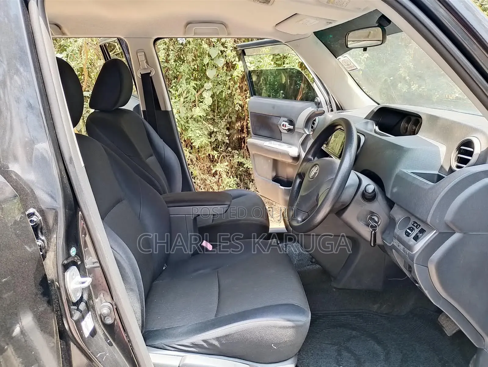 Toyota Corolla Rumion 2011 Black