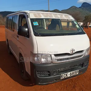 Toyota HiAce 2008 White