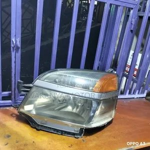 Toyota Voxy Model 2002/2003 Xenon Headlamp, Clean Original Ex Japan