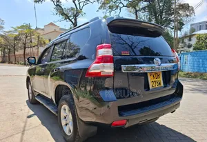 Toyota Land Cruiser Prado 2015 Black