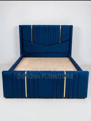 5*6 Modern Bed Dark Blue With Gold Stripes