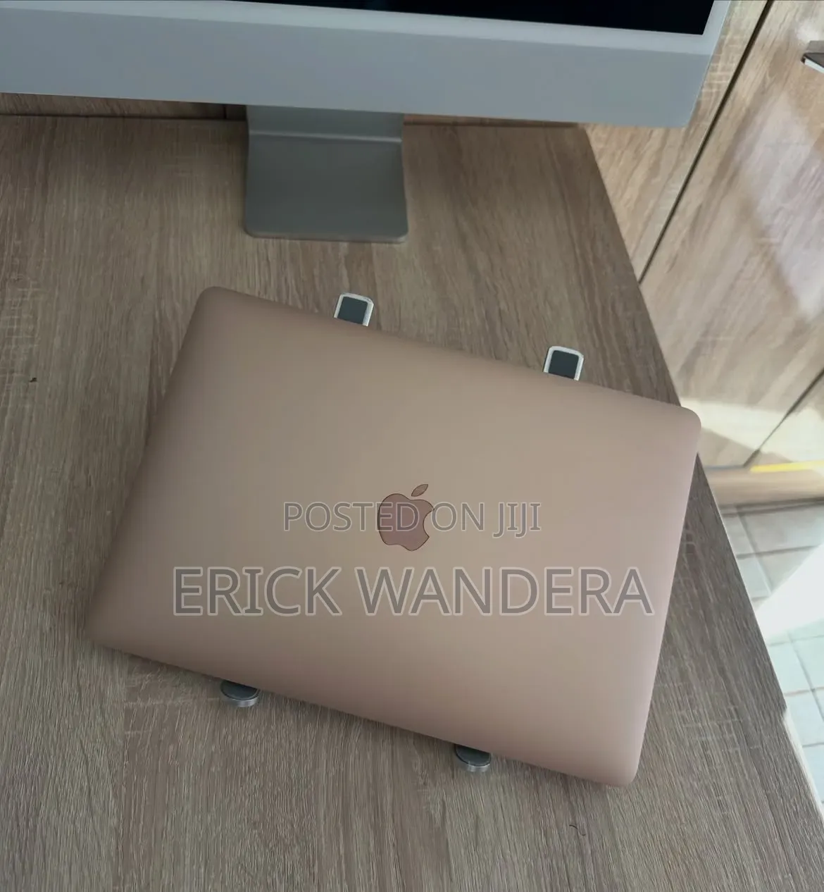 Laptop Apple MacBook 2020 8GB Apple M2 SSD 256GB