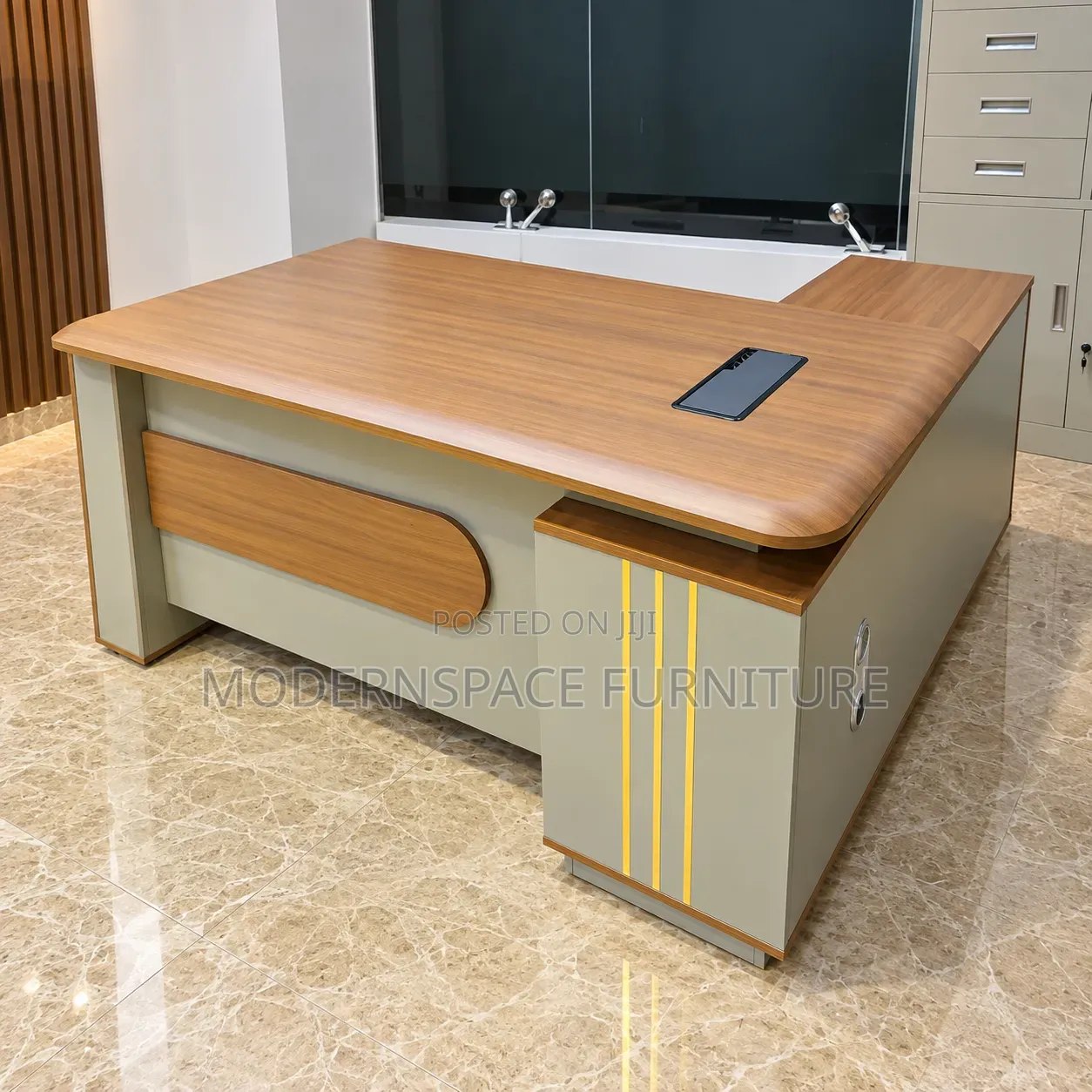 Modern Brown Office Desk – Executive Workstation