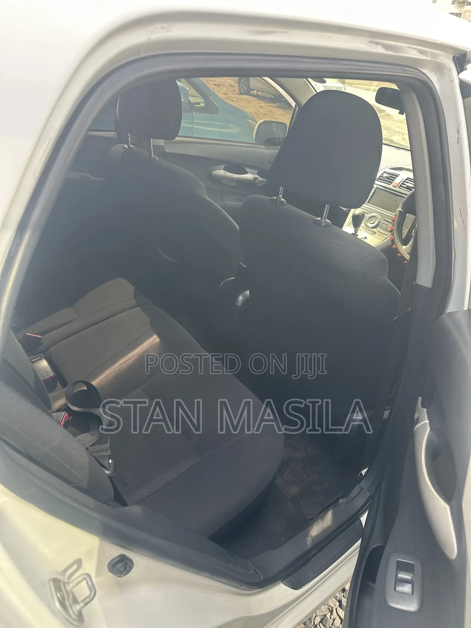 Toyota Auris 2009 White