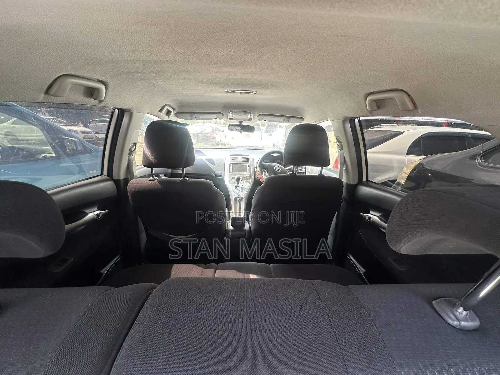 Toyota Auris 2009 White