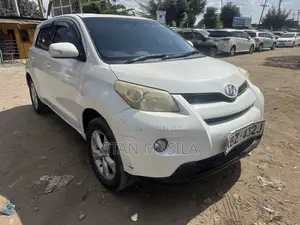 Toyota IST 2007 White