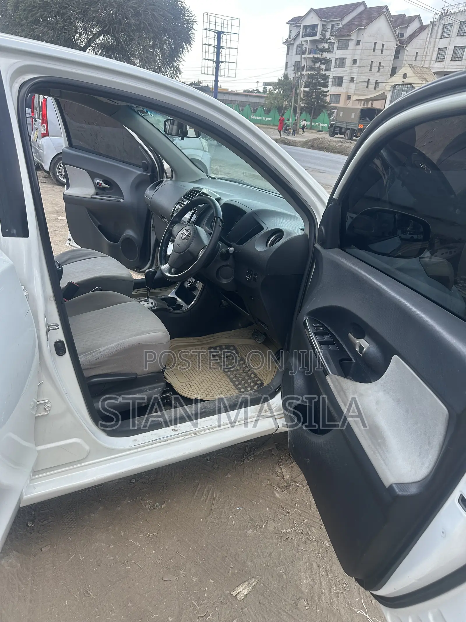 Toyota IST 2007 White