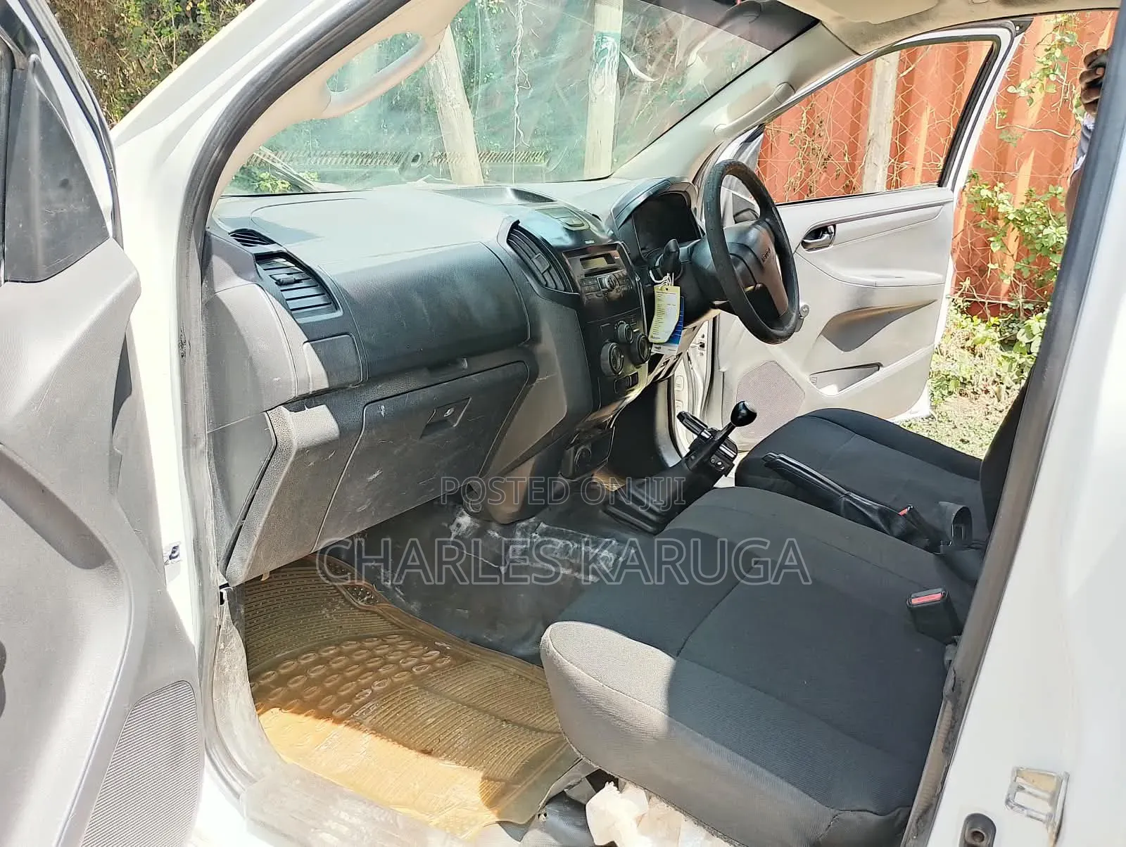 Isuzu D-MAX 2016 White