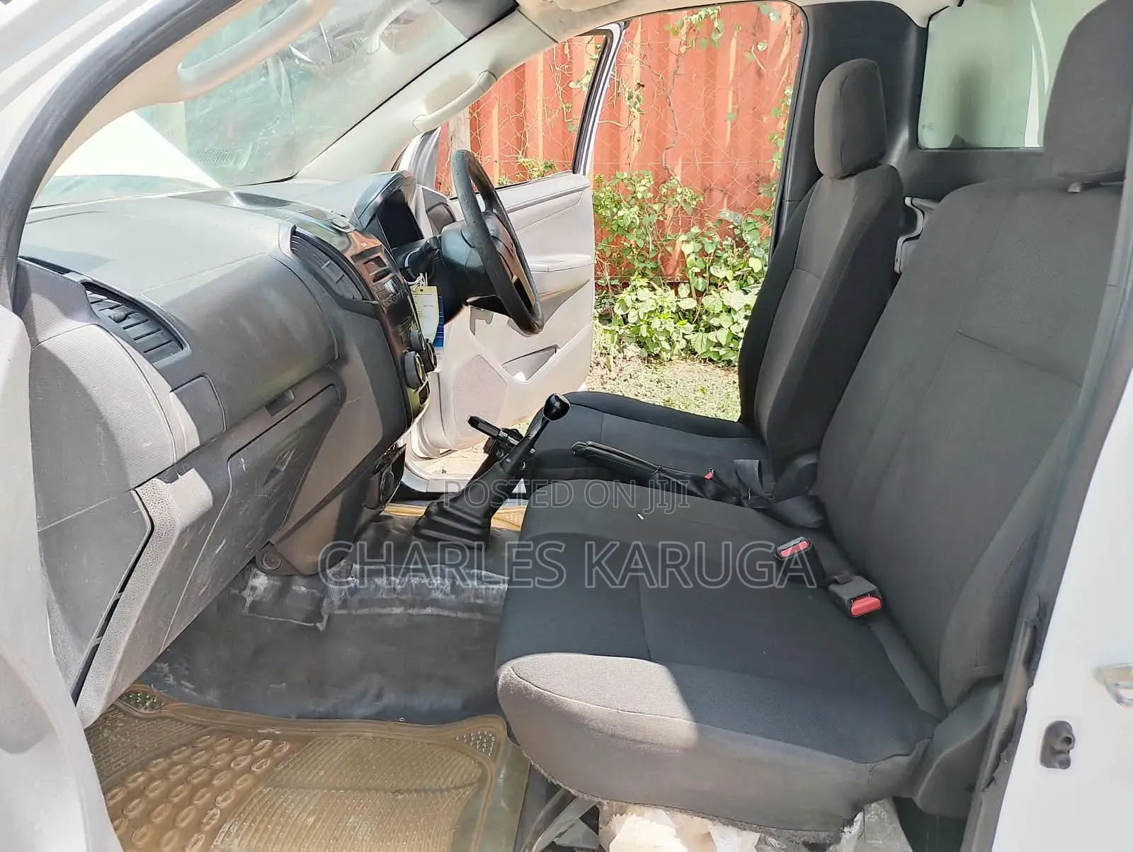 Isuzu D-MAX 2016 White