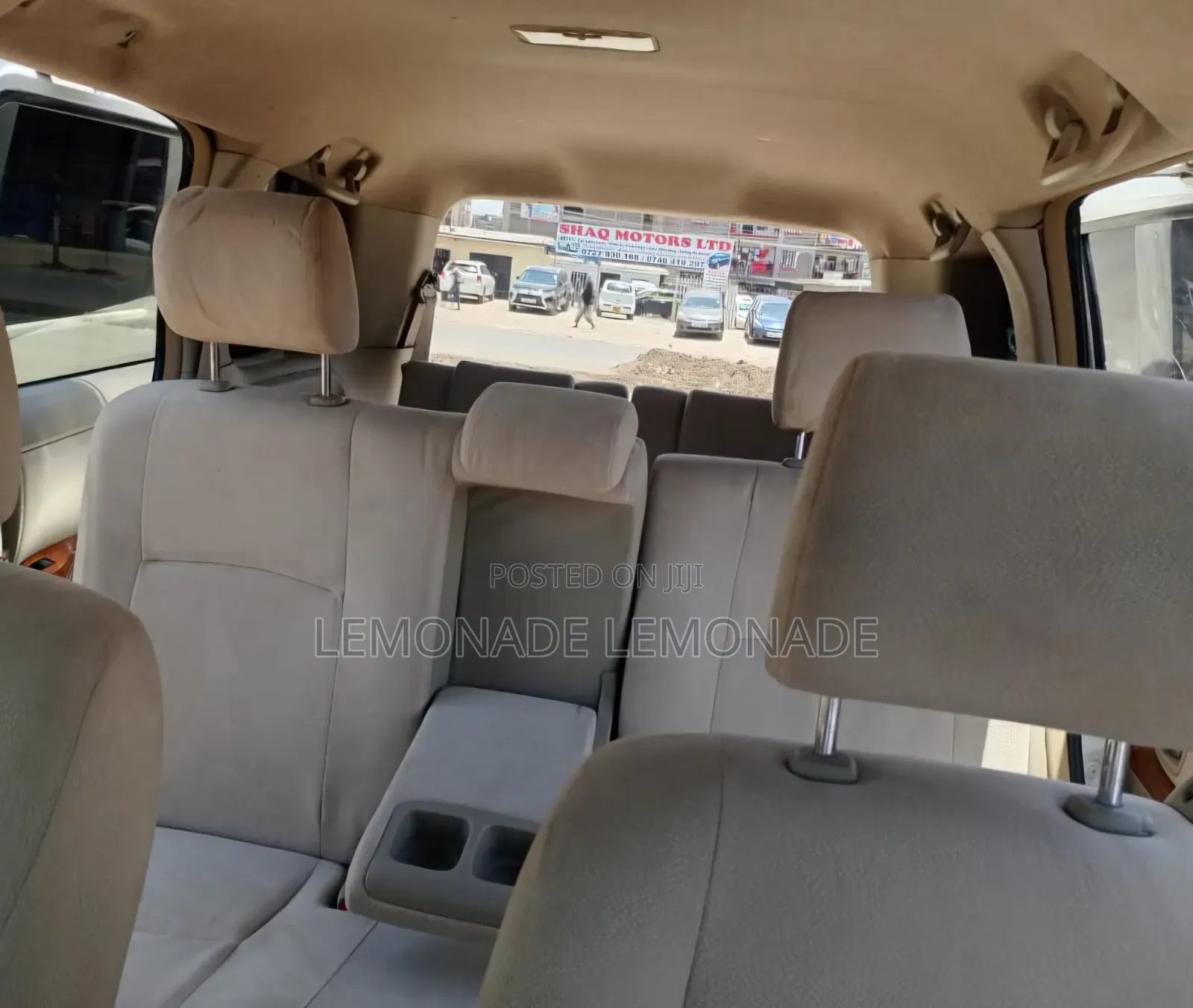 Toyota ISIS 1.8 L 2WD 2012 White