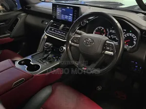 Toyota Land Cruiser LC300 2024 Gray