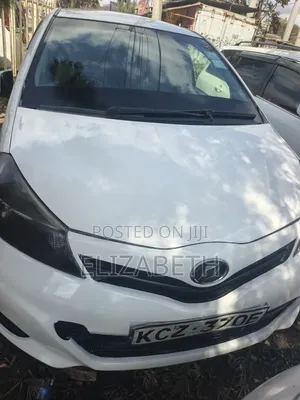 Toyota Vitz 2013 White