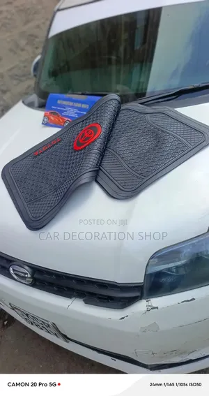 Universal Fit All Weather Interior Protective Toyota Mats