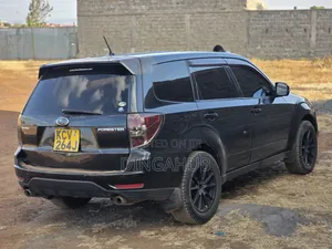 Subaru Forester 2012 Black