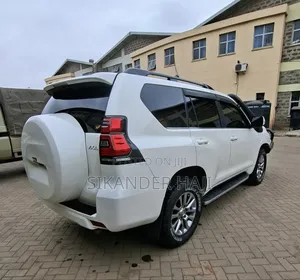 Toyota Land Cruiser Prado 3.0 190hp 2018 White
