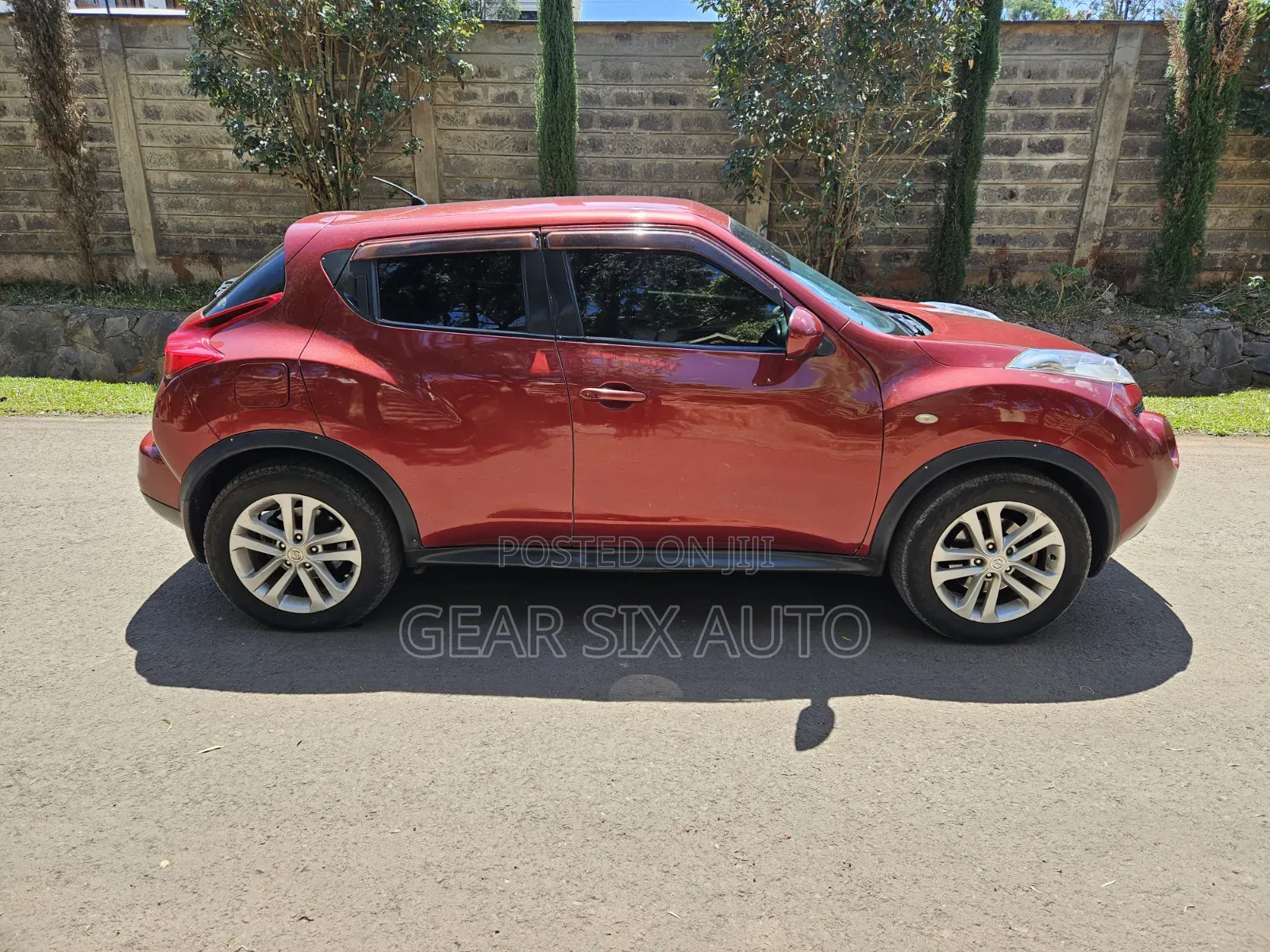 Nissan Juke S AWD 2011 Red