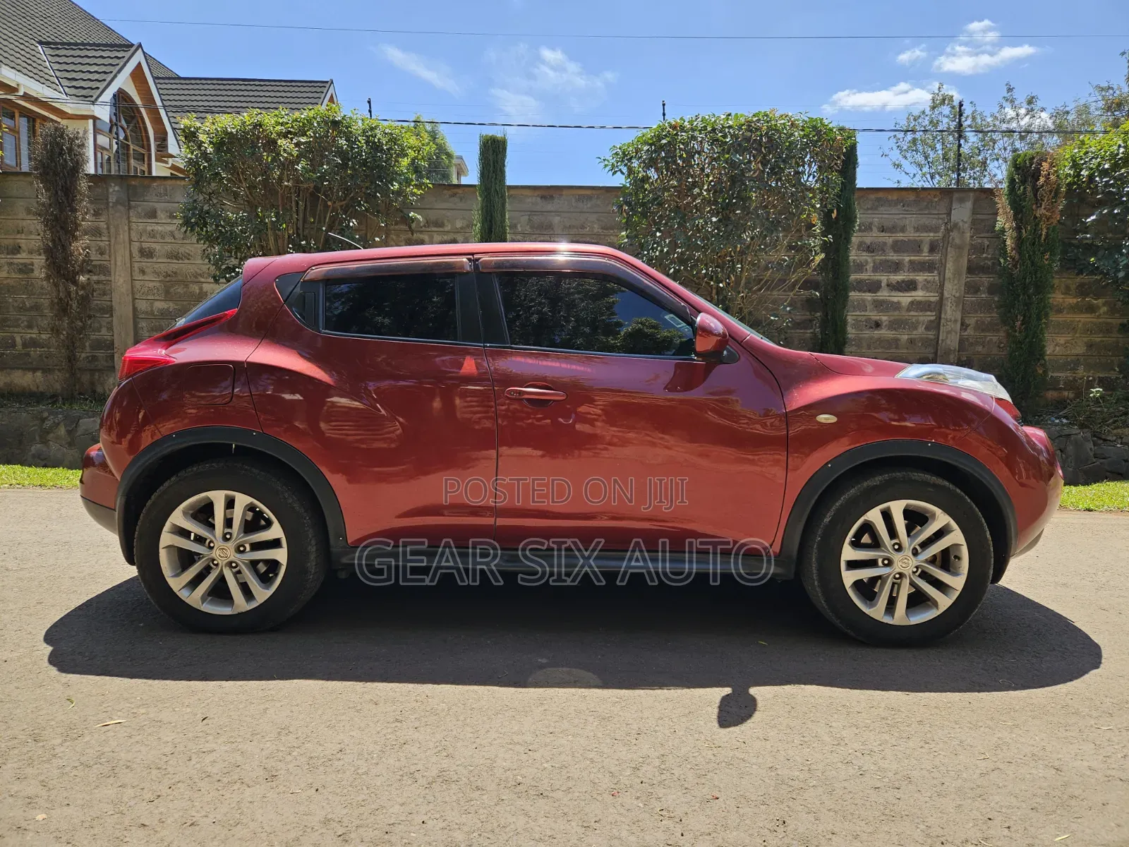Nissan Juke S AWD 2011 Red