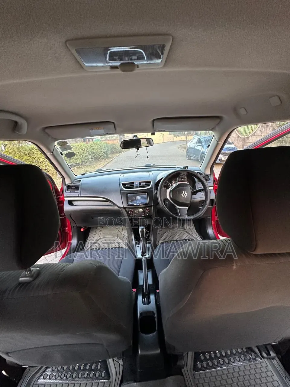 Suzuki Swift 2012 Red
