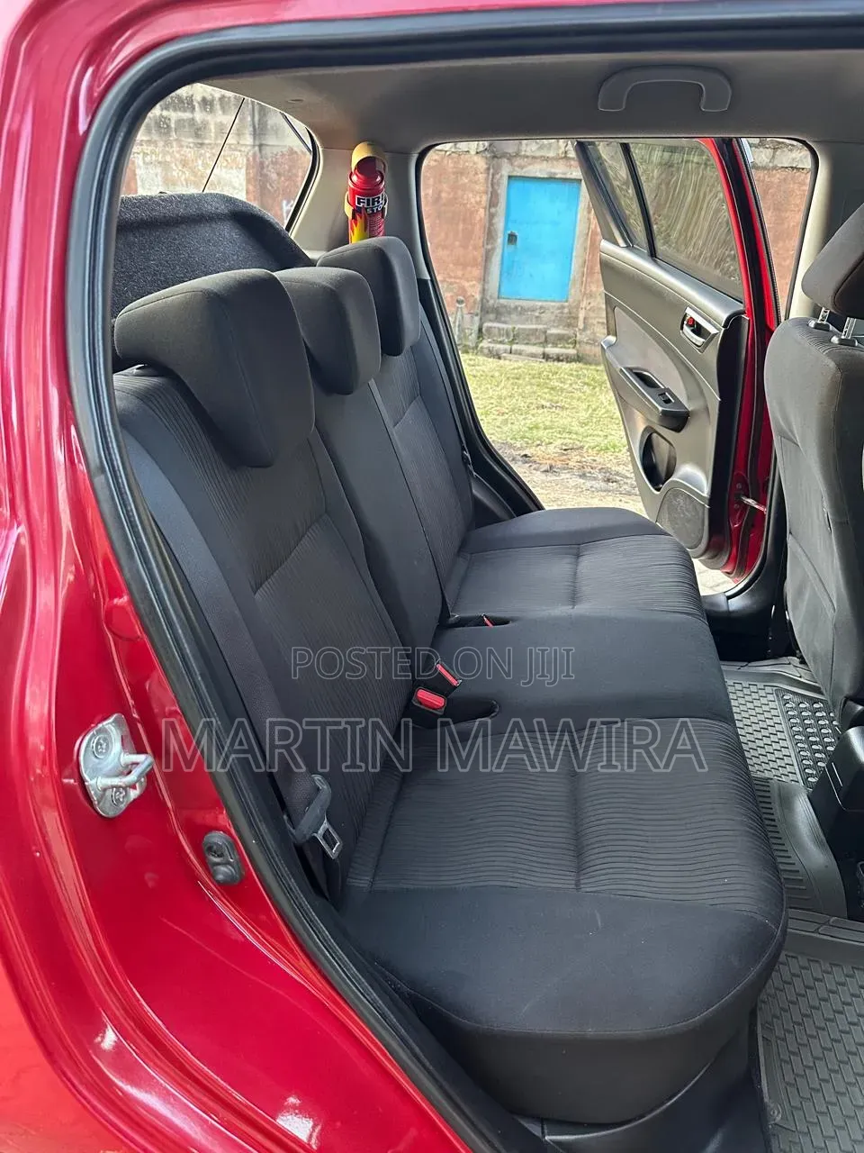 Suzuki Swift 2012 Red