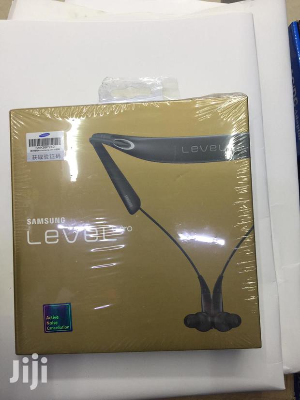 Samsung Level U Pro-0011 - thumbnail 3