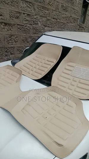 Beije Universal 3pc Floor Mat With Deep Chsnnels