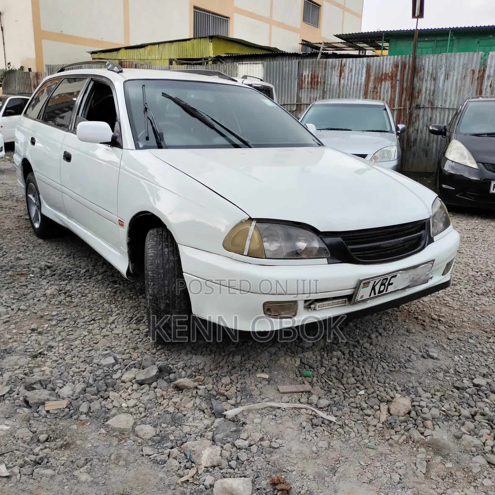 Toyota Caldina 2.0 2002 White