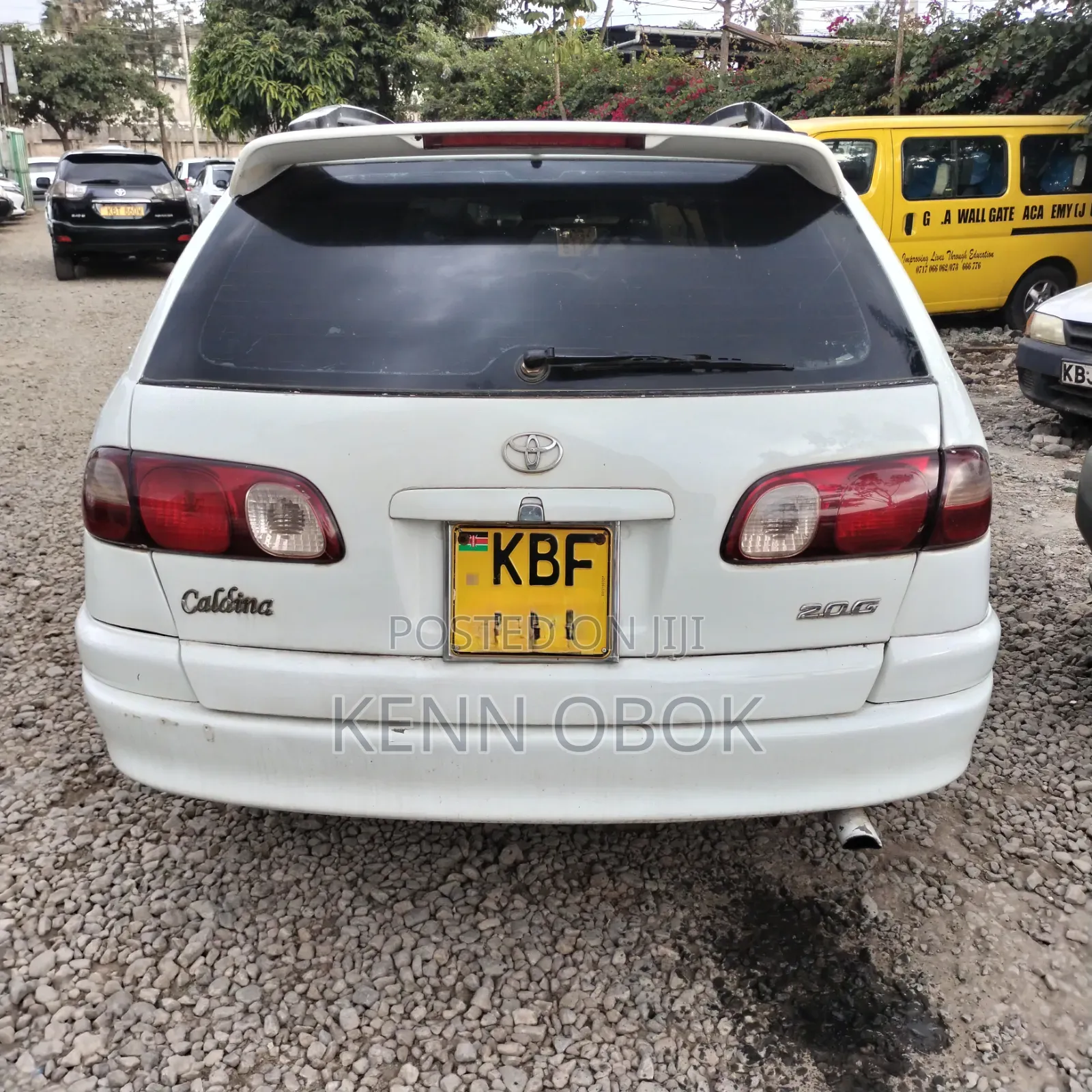 Toyota Caldina 2.0 2002 White