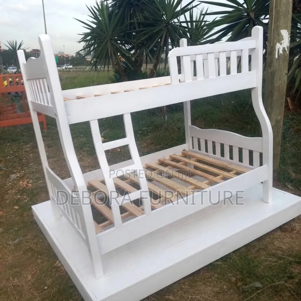 Artisan-Crafted Coastal White Twin Bunk Bed , Integrated Corner Ladder