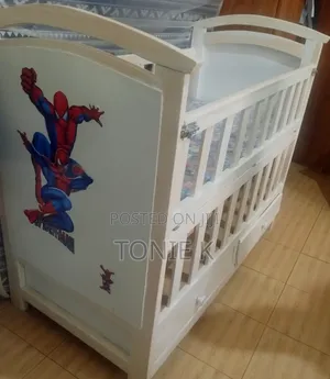 Baby Cot (Cot+Mattress+Net)