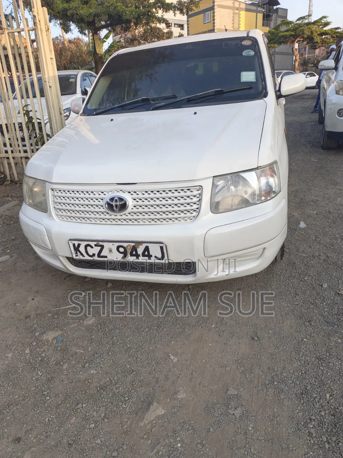 Toyota Succeed 2013 White