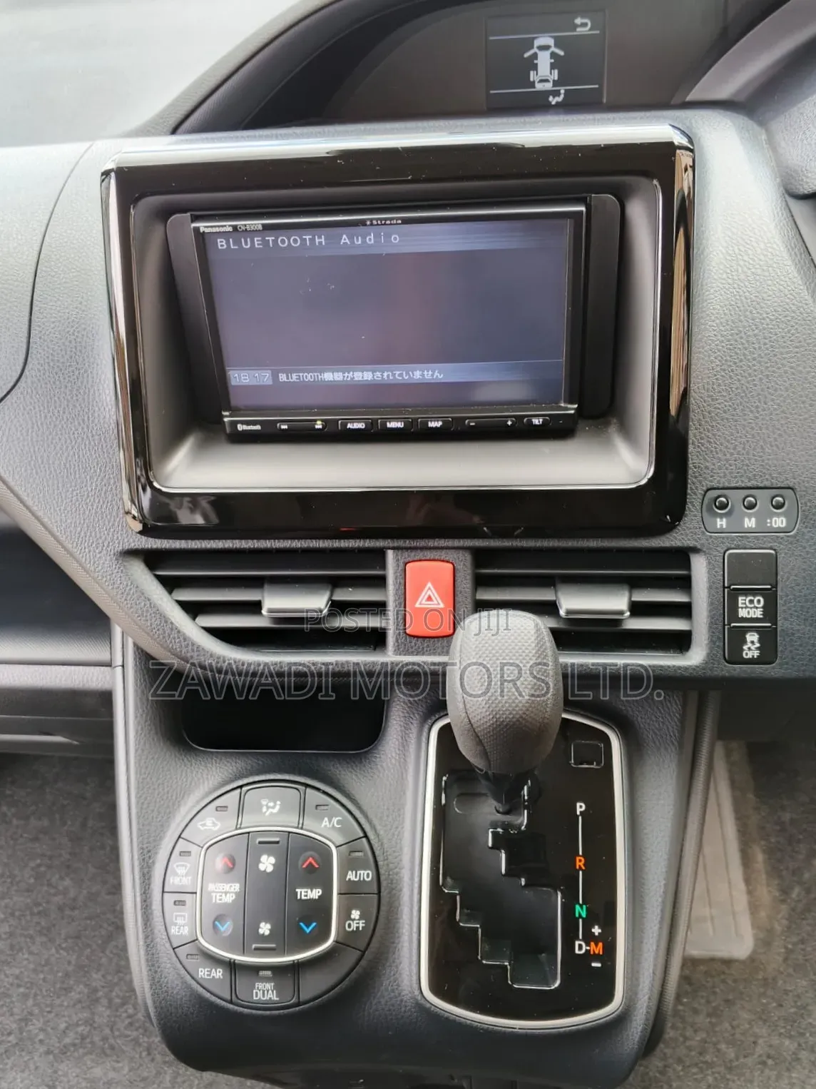 Toyota Noah 2.0 AWD (8 Seater) 2019 Silver