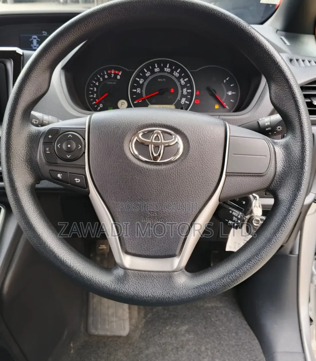 Toyota Noah 2.0 AWD (8 Seater) 2019 Silver