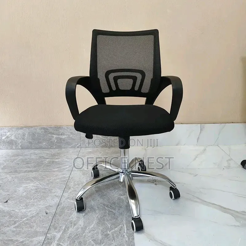 Ergonomic Mesh Office Chair With Adjustable Height Wheels.